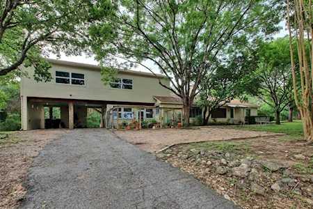 19 N Peak RD West Lake Hills, TX 78746