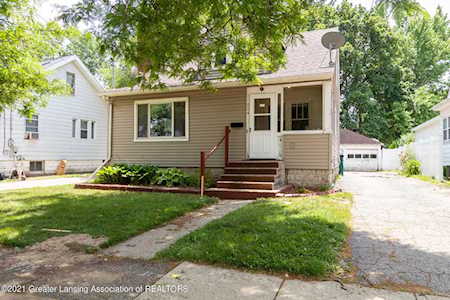 524 E Greenlawn Ave Lansing, MI 48910