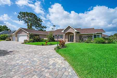530 Whispering Pines Circle Melbourne, FL 32940