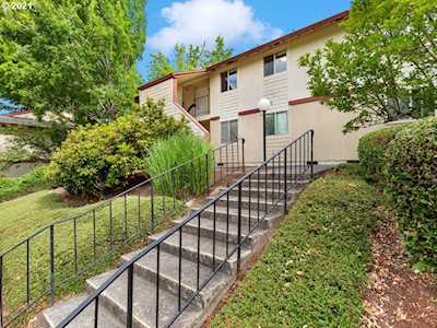 12630 NW Barnes Rd #3 Portland, OR 97229