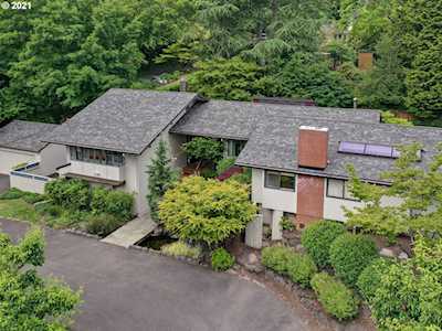 4637 NW Woodside Ter Portland, OR 97210