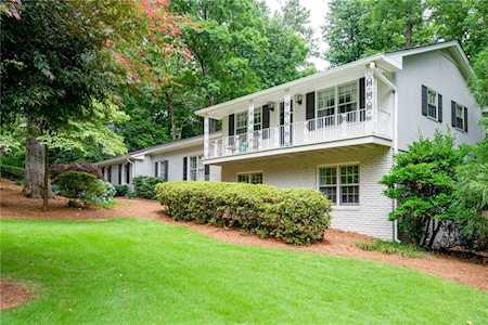 7135 Dunhill Terrace Atlanta, GA 30328