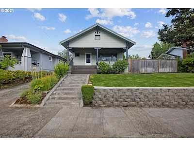 6612 SE Cesar E Chavez Blvd Portland, OR 97202