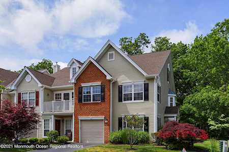 49 Charles Ct Ocean Twp, NJ 07712