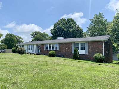 622 Stanvid Dr Nashville, TN 37216