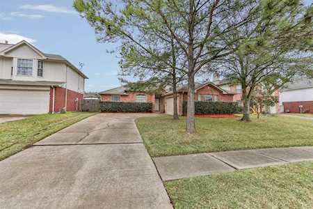 19910 Cresent Creek Dr Katy, TX 77449