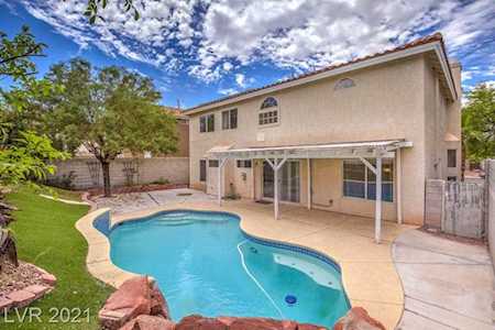 10006 N Glowing Forge Ct Las Vegas, NV 89183