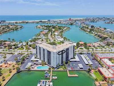 10355 Paradise Blvd #909 Treasure Island, FL 33706