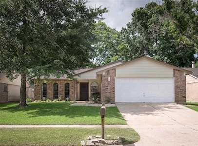 24107 Rafter Three Dr Hockley, TX 77447
