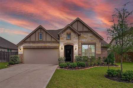 17619 Cypress Hilltop Way Hockley, TX 77447