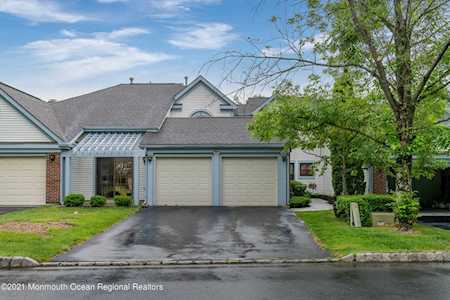 182 Old Orchard Ln Ocean Twp, NJ 07712