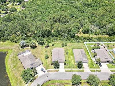 7801 Blackhill St Wesley Chapel, FL 33545