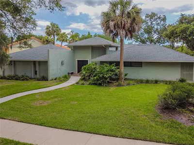 4009 Carrollwood Village Dr Tampa, FL 33618