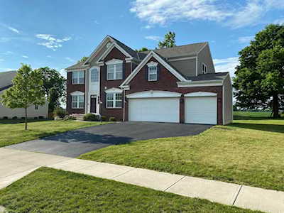 244 Weeping Willow Run Drive Johnstown, OH 43031