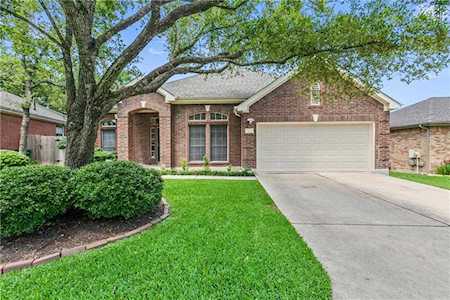 6900 Gaur DR Austin, TX 78749