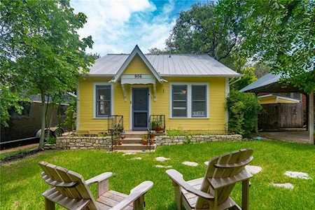 906 Christopher ST Austin, TX 78704