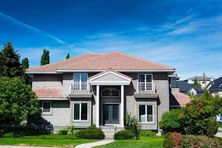 103 Signature Terrace SW Calgary, AB T3H 2Y1