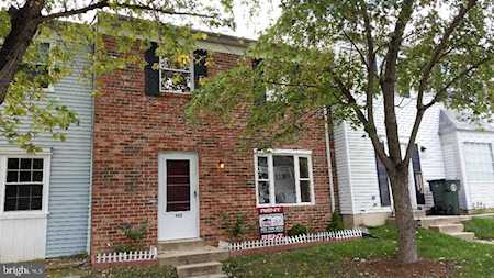 902 Sycamore Ln La Plata, MD 20646