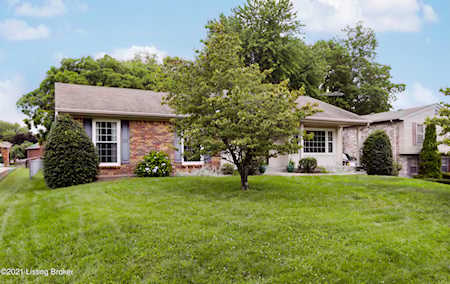 8604 Longborough Way Louisville, KY 40299