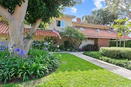 304 Avenida Cumbre Newport Beach, CA 92660