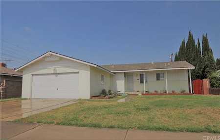 7651 Puerto Rico Dr Buena Park, CA 90620