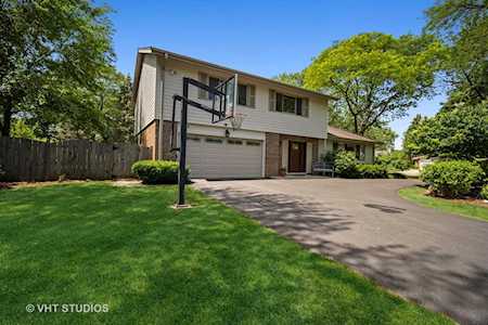 1860 Larkdale Rd Northbrook, IL 60062