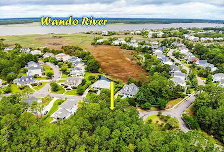 2006 Brick Kiln Parkway Mount Pleasant, SC 29466