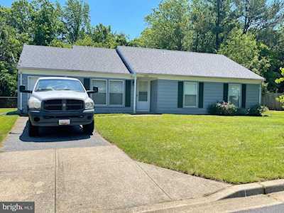 1006 Trebing Ln Upper Marlboro, MD 20774
