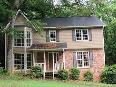 615 Trailmore Roswell, GA 30076