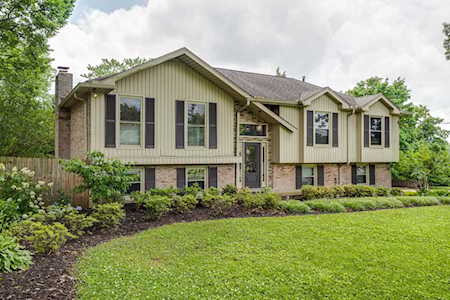 8137 Moores Ln Brentwood, TN 37027