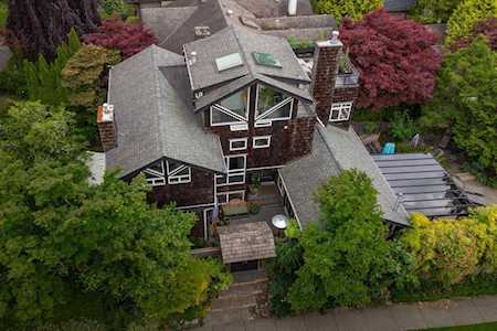 5150 Camosun Street Vancouver, BC V6N 4J1
