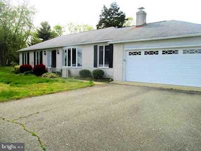 40350 Beach Dr Mechanicsville, MD 20659