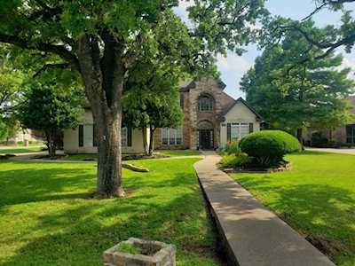 3724 Cove Timber Avenue Granbury, TX 76049