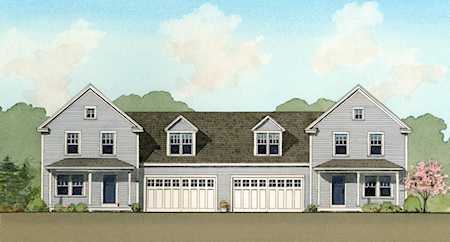 72 Falcon Crest Dr Gorham, ME 04038
