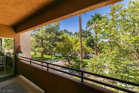 7704 Himalayas Ave #204 Las Vegas, NV 89128
