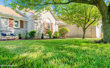 172 Jasper Ln Mt Washington, KY 40047