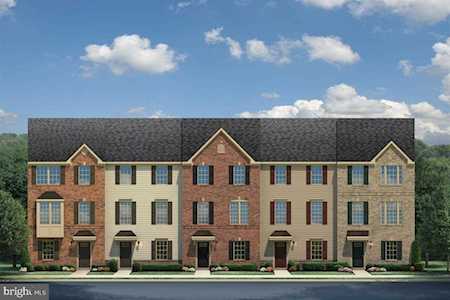 8012 General Maxwell Dr #F Brandywine, MD 20613