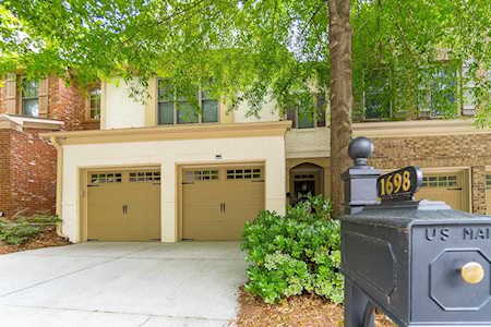 1698 Caswell Parkway #17 Marietta, GA 30060
