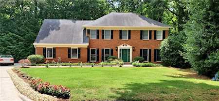 155 Saddlebrook Ct Roswell, GA 30075
