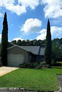 7623 Baymeadows Cir Jacksonville, FL 32256