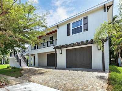 611 W Olympia Ave Punta Gorda, FL 33950