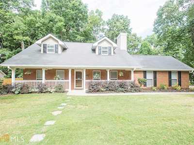 3219 Hildas Cor Conyers, GA 30013