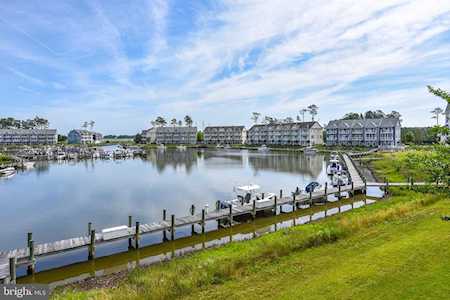 10800 Navy Page Ln #305 Berlin, MD 21811