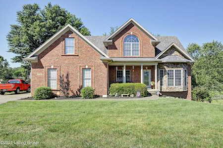 2700 Windsor Lakes Pkwy Louisville, KY 40214