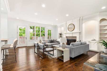 4504A Belmont Park Ter Nashville, TN 37215