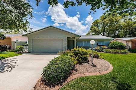 8271 139th St Seminole, FL 33776
