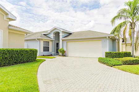 3417 Grenville Dr Winter Haven, FL 33884