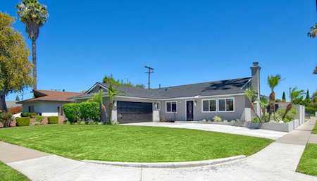 1114 Austin St Costa Mesa, CA 92626