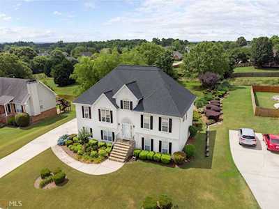 1042 Maria Dr Mcdonough, GA 30253