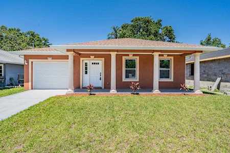 4210 E Curtis St Tampa, FL 33610